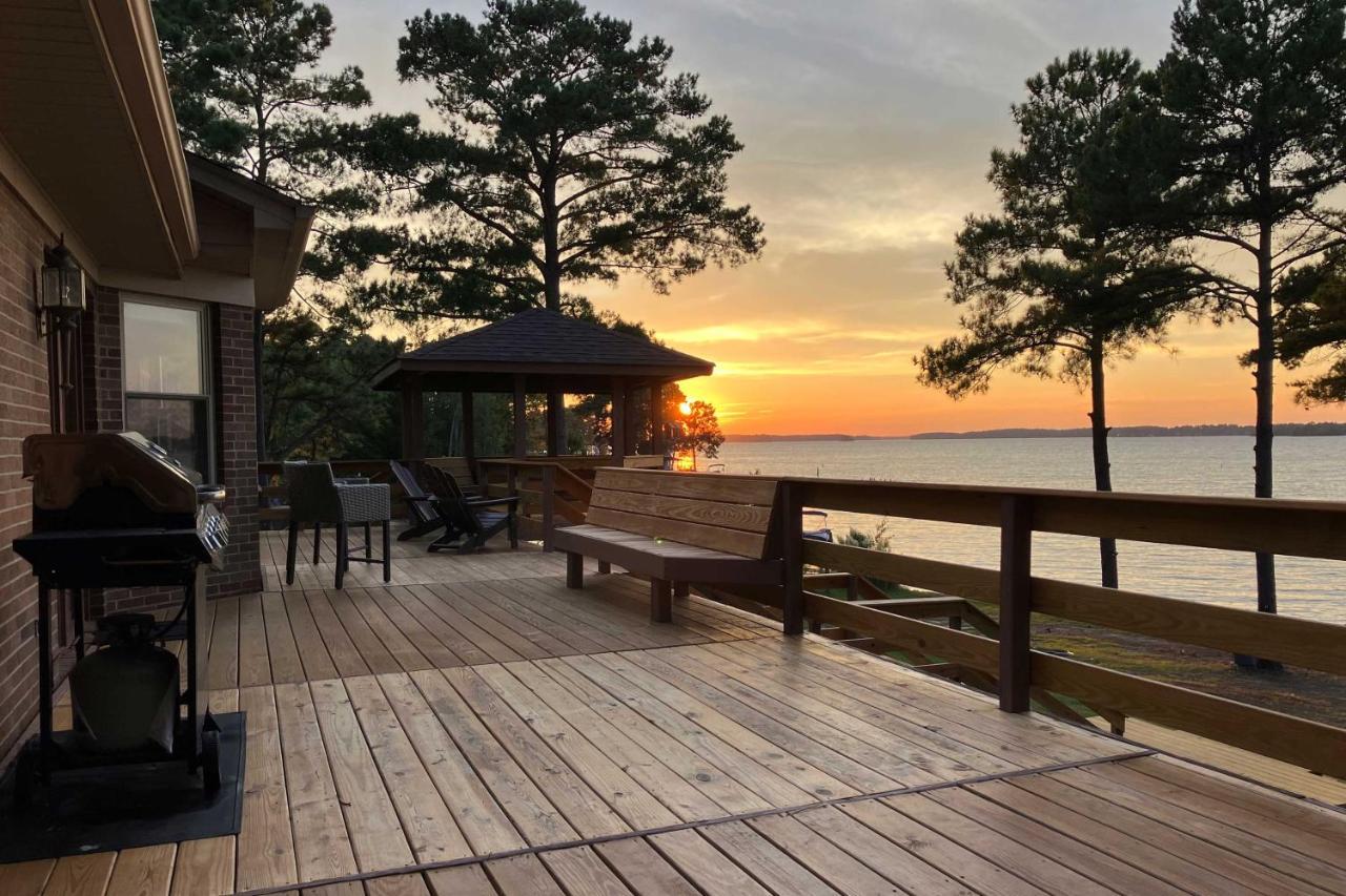 Gilbert Lakefront Retreat With Private Dock! Hollywood Point ภายนอก รูปภาพ